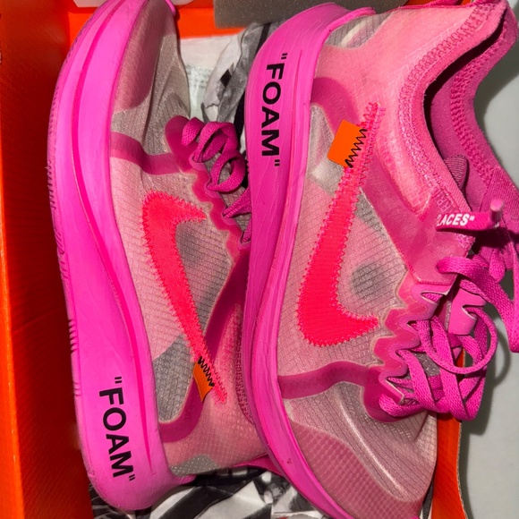 Nike Zoom Fly Off-White Pink - Picture 3 of 6